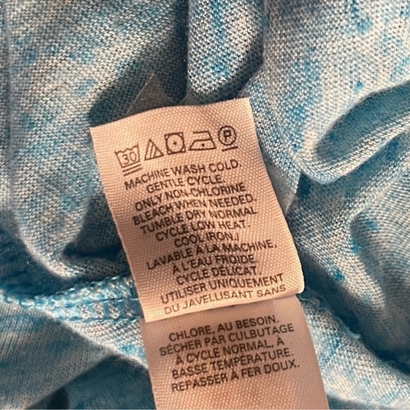 VICTORIA’S SECRET LONG SLEEVE SLEEP TOP SIZE SMALL - Picture 6 of 8